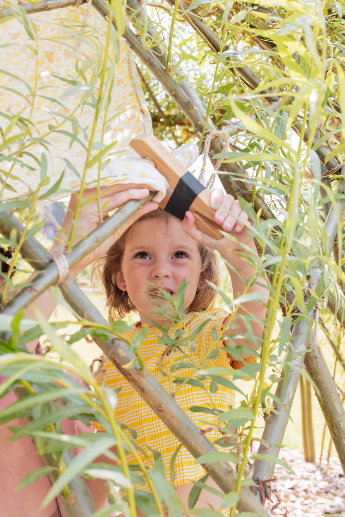 Handgemaakte houten speelknijpers