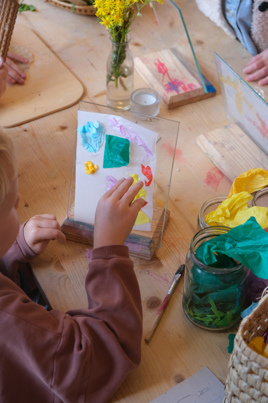 Kleef- en tekenraampje