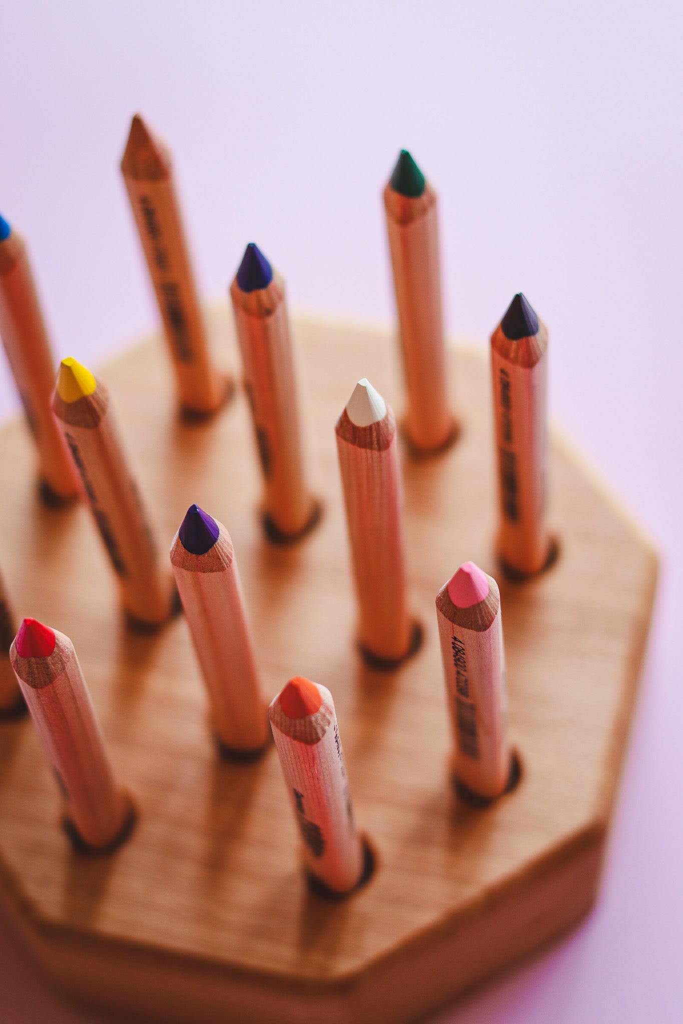 Houten potloodhouder